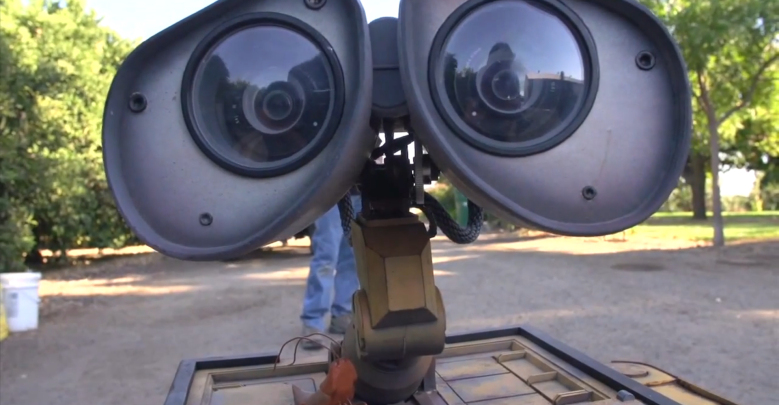 See Something Cool: A Real Wall-E