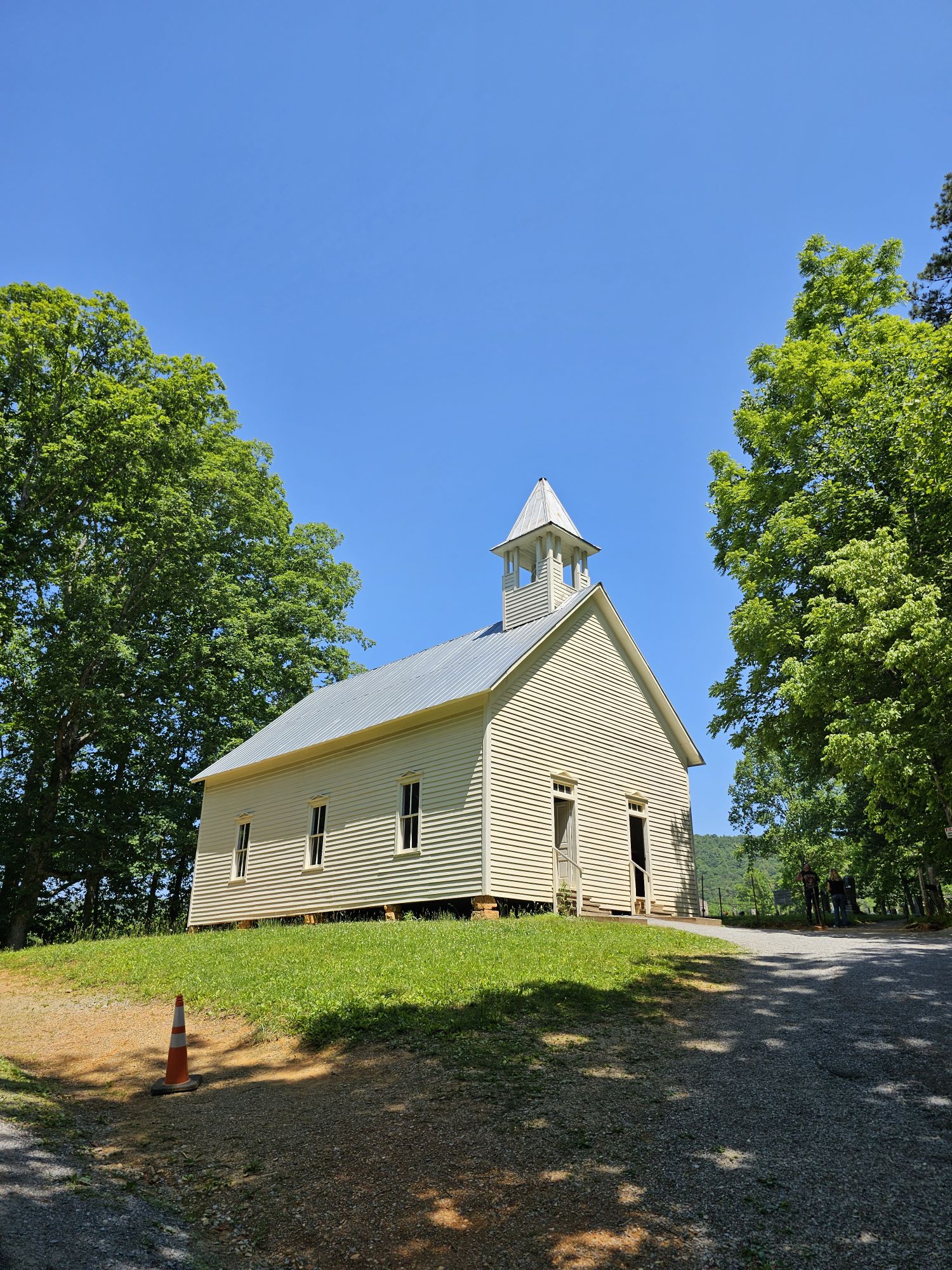 Cades Cove, Tennessee: A Place Where Time Learns to Walk